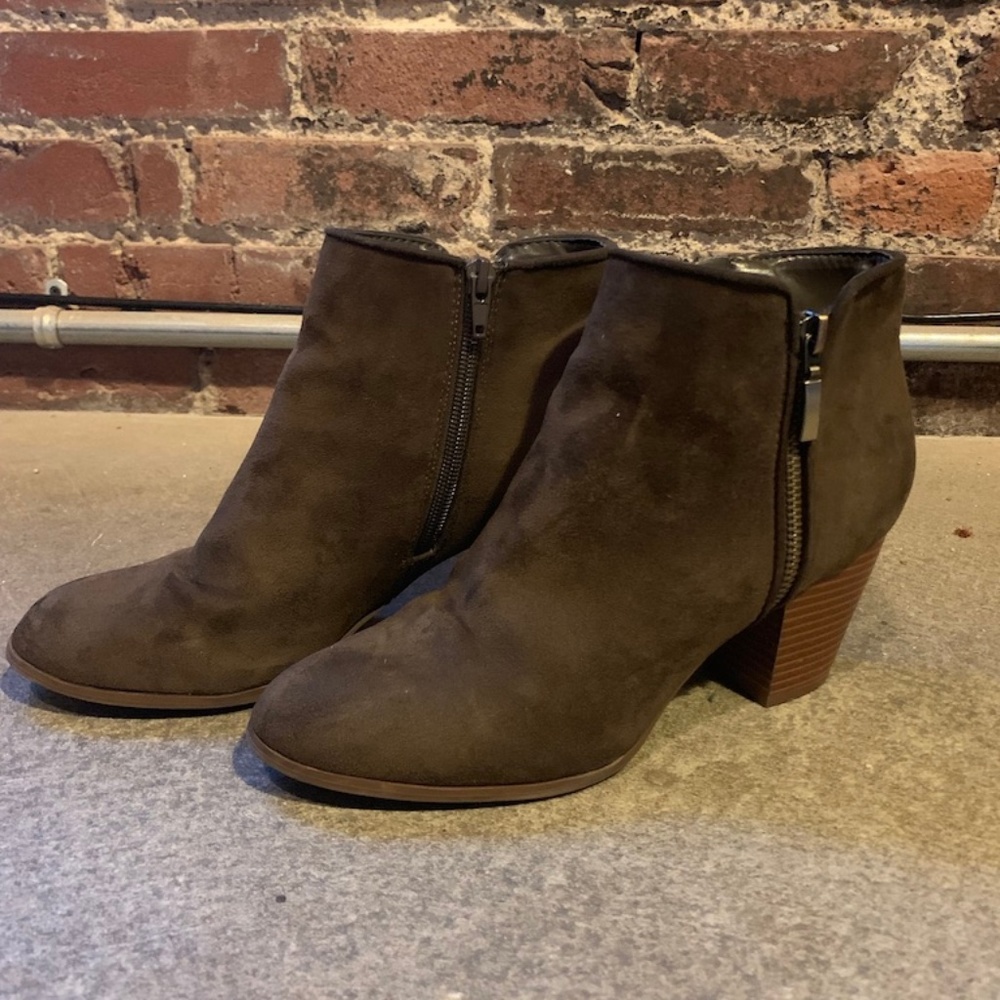 Style & Co. Brown booties with zipper detail